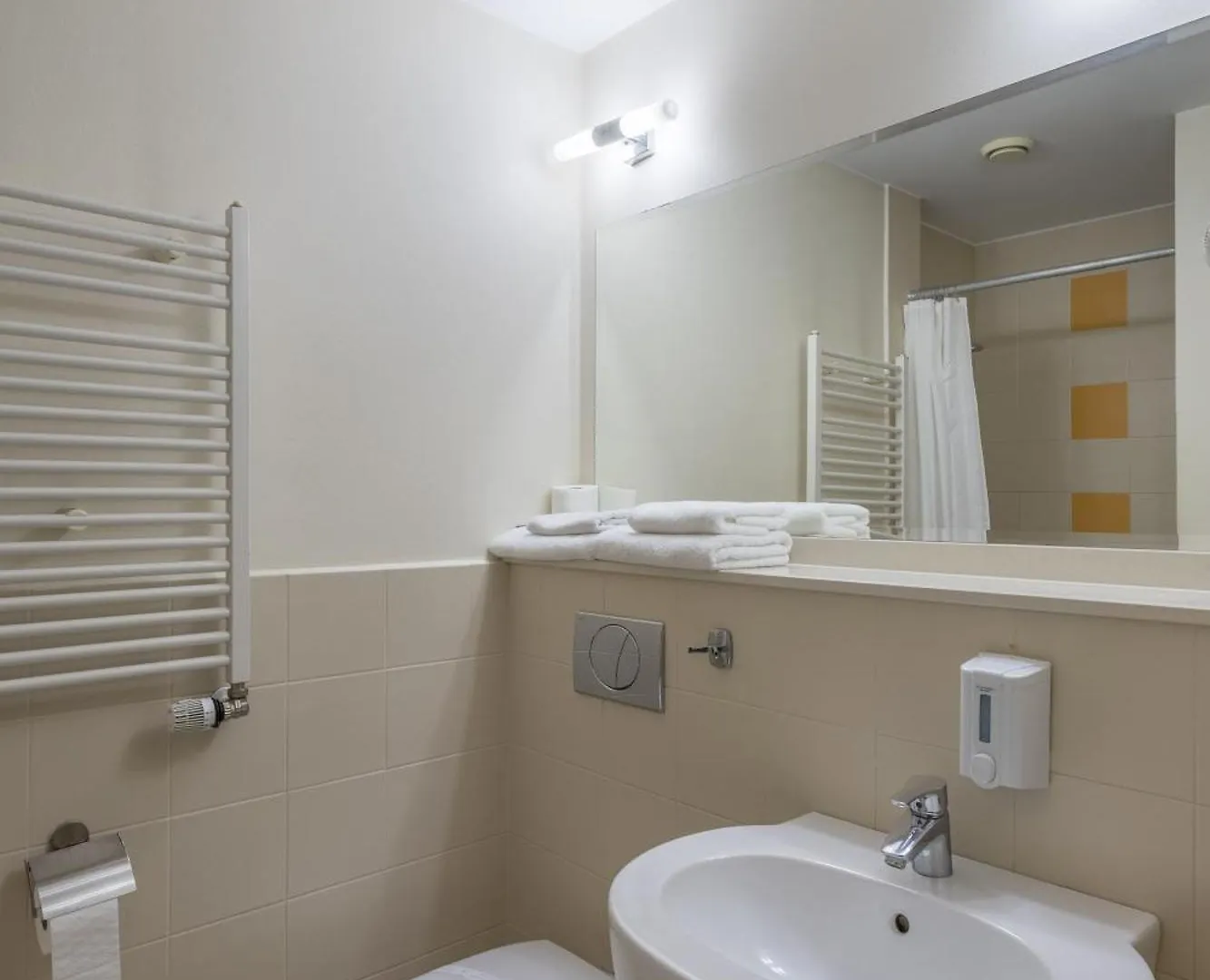 Hotel Orange Przeźmierowo Pologne